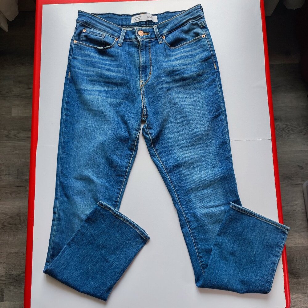 Signature by Levi Strauss jeans women's size W30L32 denim blue mid-rise straight